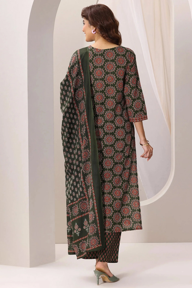 Green Printed Cotton Straight Suit Set With Dupatta