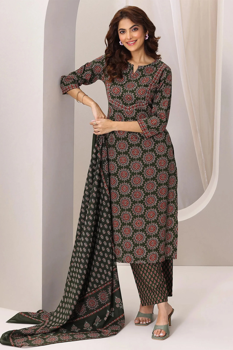 Green Printed Cotton Straight Suit Set With Dupatta